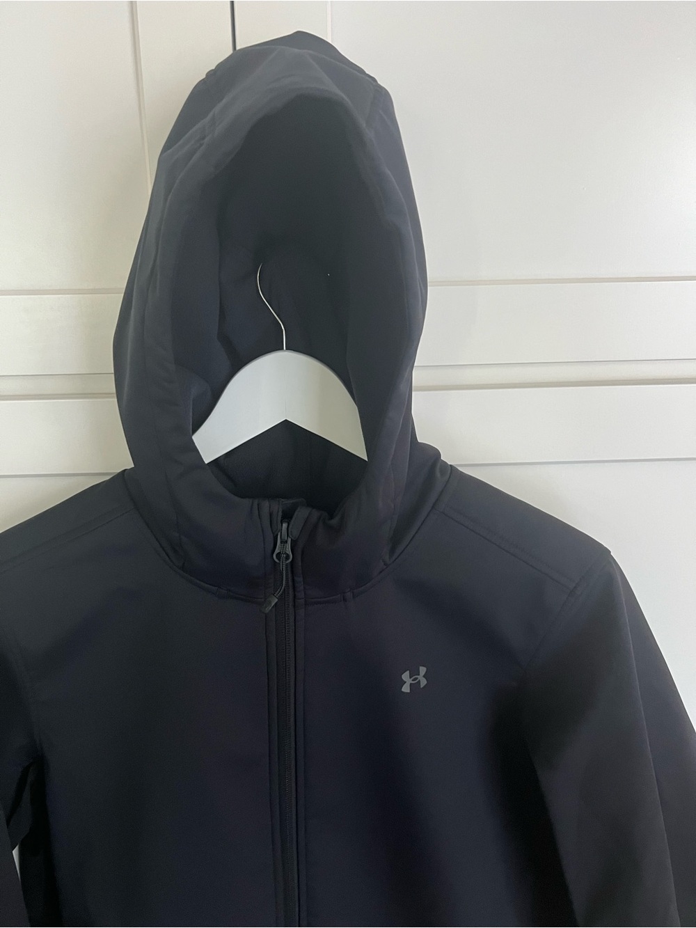 Under Armour Women’s Golf/Rain Black Hooded Jacket